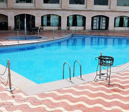 Hotel Ark Continental Rudrapur Luaran gambar
